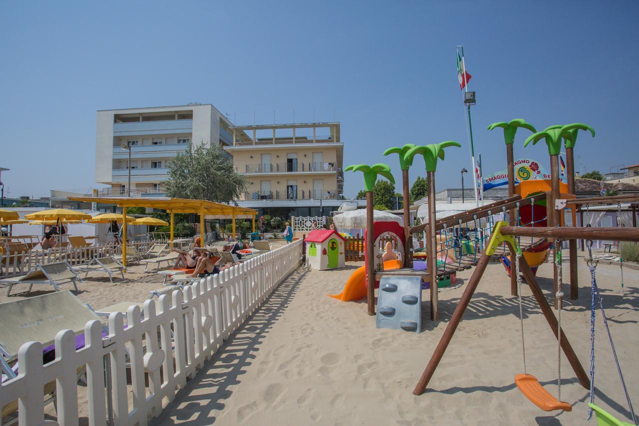 Hotel Deanna Bellaria-Igea Marina Exterior foto