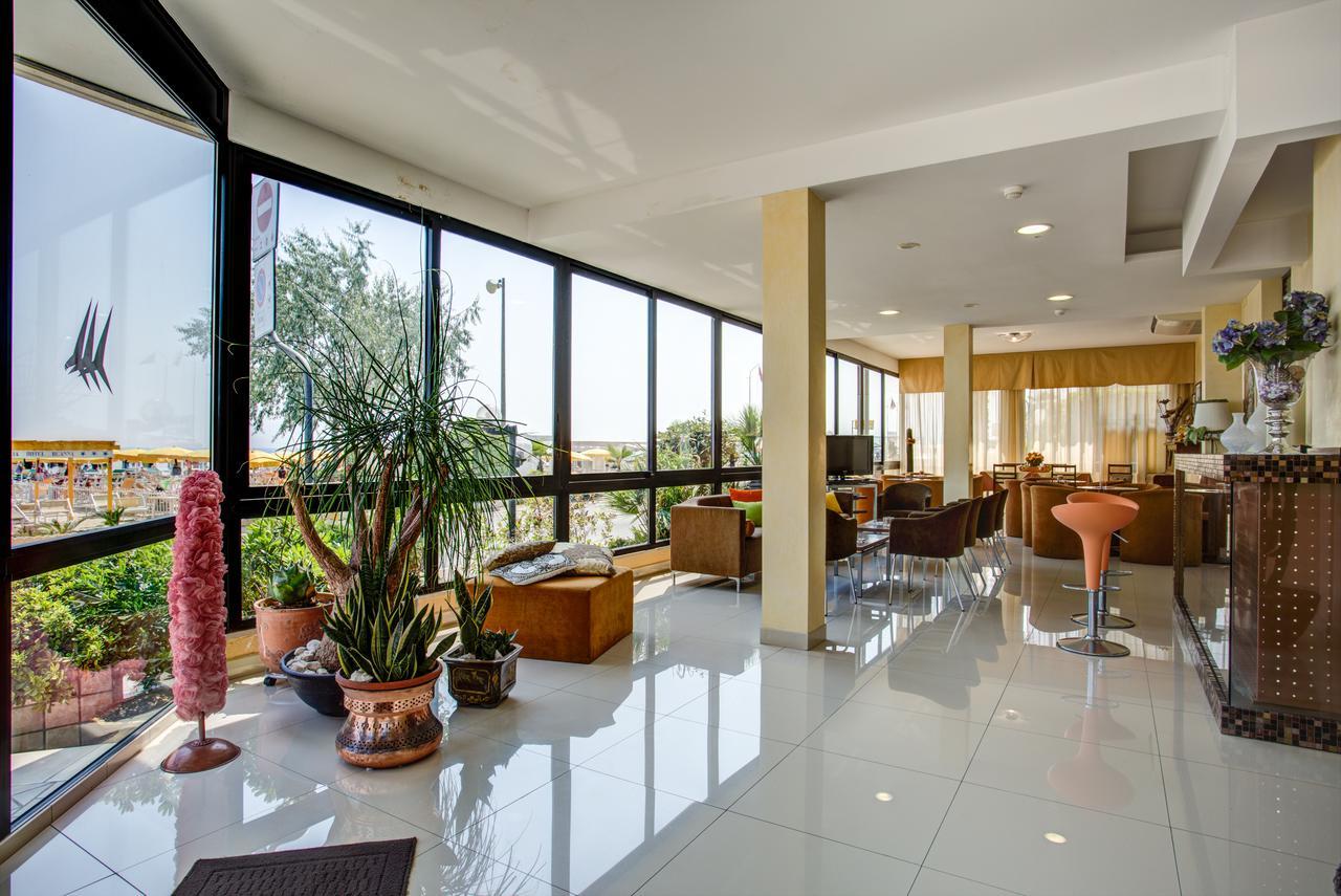 Hotel Deanna Bellaria-Igea Marina Exterior foto
