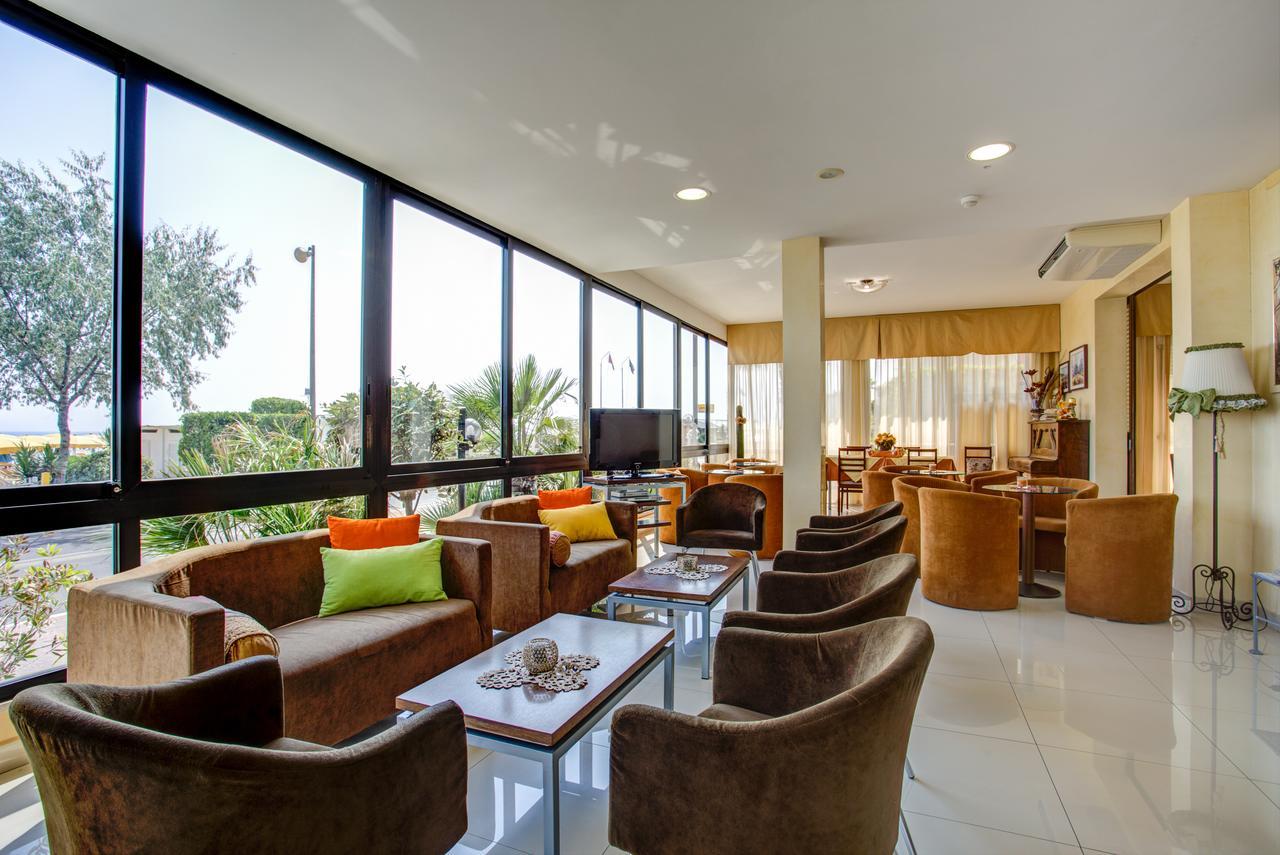 Hotel Deanna Bellaria-Igea Marina Exterior foto